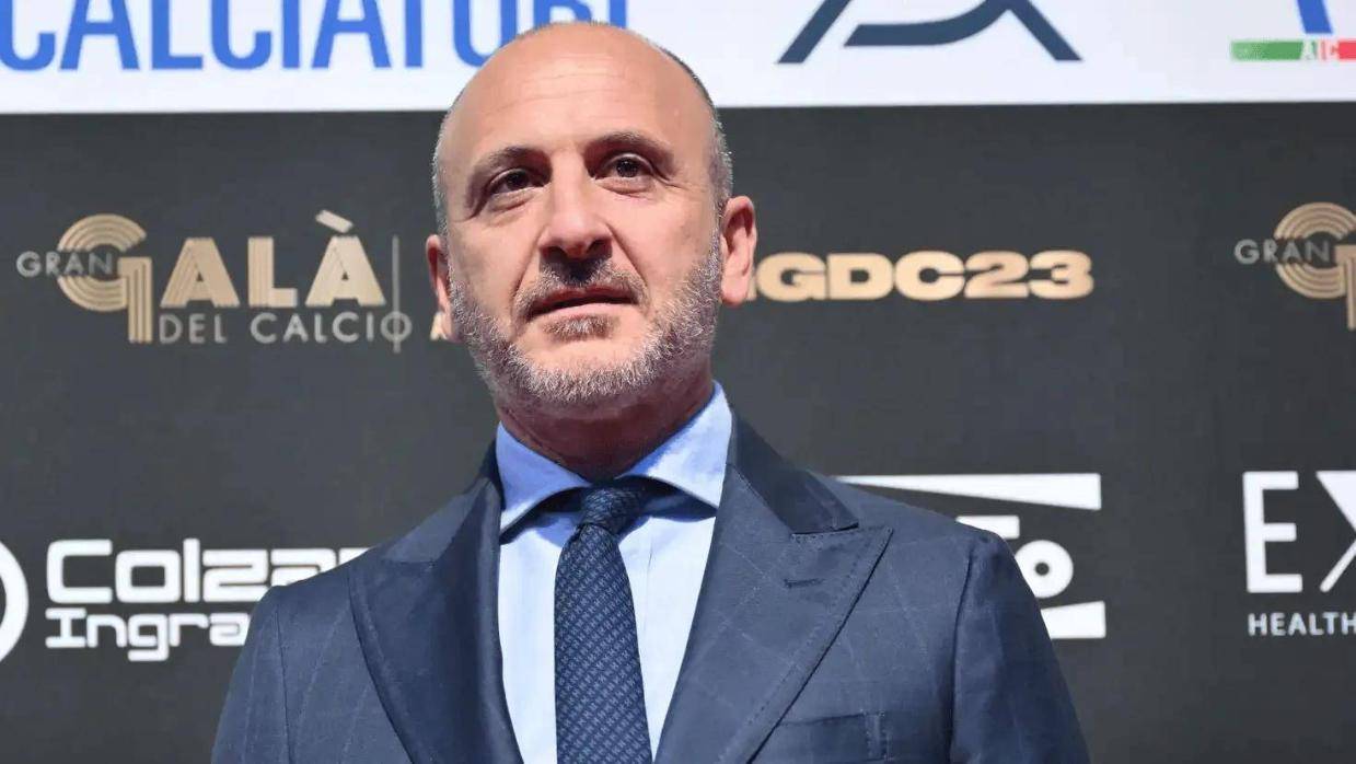 米兰体育热议 国米总监:外界对这支国米批评过头,尤其上赛季欧冠决赛后